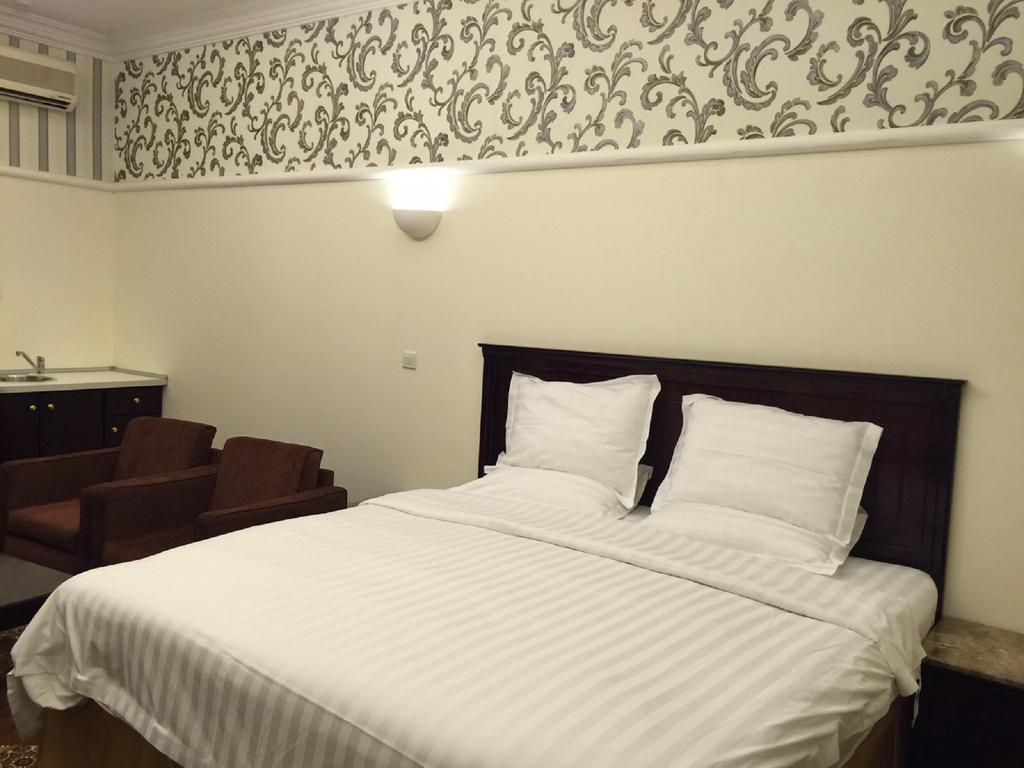 ג'דה Al Denny Aparthotel חדר תמונה